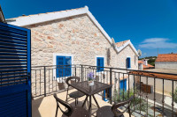 Autentična kamena kućica na otoku Molatu – Investicija u mir, luksuz i