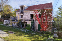 Bajkovita kuća u mirnom mjestu, Lovreć, 150 m2