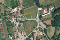 Barban, Draguzeti, građevinsko zemljište 767 m², pristup s javne prome