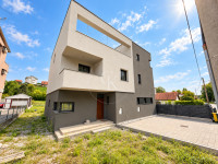 Barutanski jarak, dvojna kuća, 240m2, Maksimir