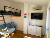Dvosobni stan (40m2 ) + 18m2 terasa, Baška, otok Krk