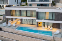 Baška Voda, luksuzna vila s impresivnim pogledom