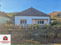BATINA, KUĆA PRIZEMNICA 105m2, ADAPTIRANA, ODMAH USELJIVA, LEGALNA