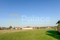 Batrina – Građevinsko zemljište 3.037 m² uz cestu