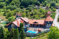Bednja, Benkovec, šarmantna vila s karakterom