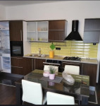 Belveder-adaptiran,2s+db,62.53m2,balkon odmah useljiv