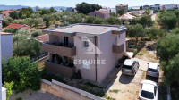 BIBINJE - Kuća katnica u blizini marine - 279m2