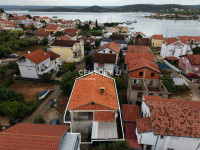 BILICE – KUĆA NA DVIJE ETAŽE S OKUĆNICOM