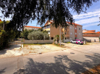 BIOGRAD NA MORU - dvojna kuća od 366 m2 s velikom okućnicom!