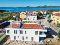 Biograd na moru, luksuzan stan s vrtom i pogledom na more