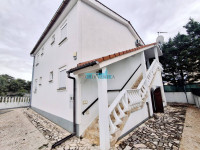 AKCIJSKA CIJENA!!! PRILIKA, BLIZINA JADRO PLAŽE - 1SB+DB, parking