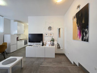 BOL - JEDNOSOBAN STAN - DOSTUPAN DO 01.06.2026.