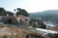 Brač, Bobovišća, luksuzna kamena vila s bazenom i panoramskim pogledom