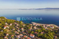 Brač, Mirca, poljoprivredno zemljište s pogledom na more