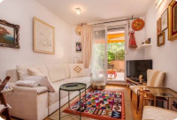 BRDA - LIJEPI JUŽNI JEDNOSOBAN STAN S DVORIŠTEM 47m2