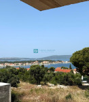 BRODARICA, novogradnja, prizemlje, pogled na more, vrt 130 m2