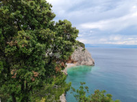 Brseč - veliko zemljište s pogledom na more