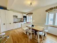 BRTONIGLA, OKOLICA, DVOSOBAN STAN SAMO 5 KM OD MORA