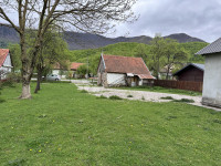 BRUŠANE KUĆA I NOVI POMOĆNI OBJEKT STAMBENE NAMJENE 4200M2