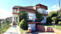 Bukovac – obiteljska kuća s uređenom okućnicom i garažom