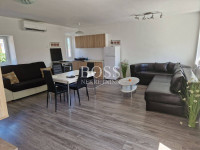 Čavle, dvojna kuća 180m2, 186.000€