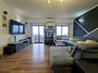 Čavle, samostojeća kuća s dva stana i okućnicom od 1240m2