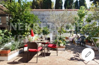 CENTAR - DVOSOBNI STAN SA DVOROM - do 15.09. do 15.06.