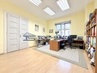 Centar, Mihanovićeva ul., odličan građanski šesterosoban poslovni pros