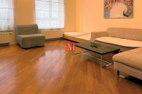 Centar-prekrasan 3s stan s bazenom, wellnessom & parkingom