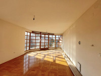 Četverosoban stan u Dubravi, 131 m2 - izuzetno povoljna cijena!
