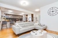 Četverosobna kuća u nizu, Zagreb, Lučko, veliki vrt, 2 PM, NKP 142 m²