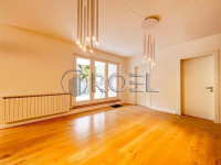 Četverosobni stan s garažom, Najam, Zagreb, Tuškanac, NKP 210 m2