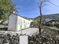 ĆIĆARIJA, BREST, USELJIVA KAMENA KUĆA OKRUŽENA NETAKNUTOM PRIRODOM