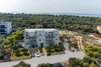 Čiovo, novogradnja, moderan trosoban stan površine 95,39 m²