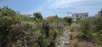 Čiovo,Okrug G.,građevinsko zemljište 848 m2 u M1 zoni,pogled na more