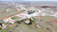 Cista Provo građevinsko zemljište 963 m2 novo u ponudi