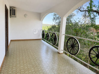Čižići, Krk – dvojna kuća s dva apartmana i okućnicom!