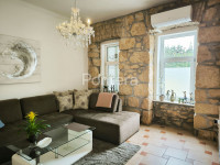 CRIKVENICA, stan 2s+db u centru s odvojenim app