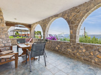 Crikvenica – Dio kuće s tri apartmana