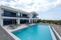 CRIKVENICA,moderna vila s infinity bazenom