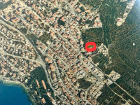 CRIKVENICA: GRAĐEVINSKO ZEMLJIŠTE 1050m2