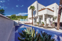 Crikvenica, luksuzna kuća s bazenom i pogledom na more