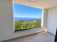 Crikvenica – moderna novogradnja, pogled na more i privatnost