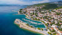 CRIKVENICA, POSLOVNI PROSTOR U CENTRU ZA NAJAM