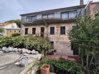 CRIKVENICA - KUĆA 450 m2 S OTVORENIM POGLEDOM NA MORE - HITNO