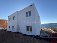 CRIKVENICA - samostojeća novogradnja s 4 stana