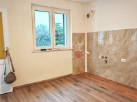 D. VEŽICA, NENAMJEŠTEN, 50 m2, 450€