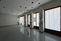 Đakovo, Centar, prostrani poslovni prostor 444 m²