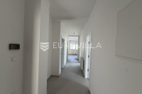 Đakovo, Centar, trosoban stan 73,50 m², NOVOGRADNJA