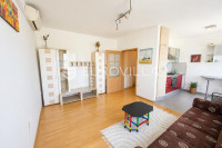 Đakovo, namješten dvosoban stan 43 m²
